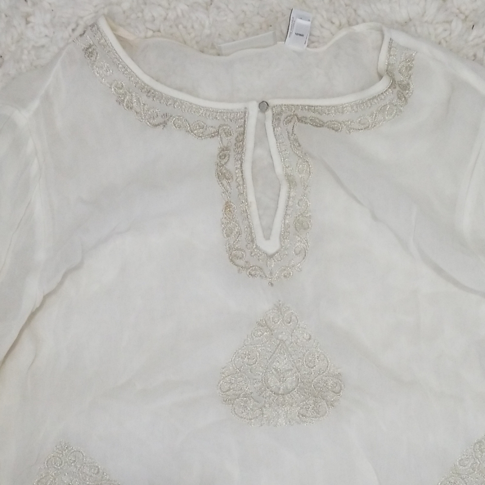 BEAUTIFUL - Chicos Womens Sheer Embroidered Blouse - Picture 2 of 7